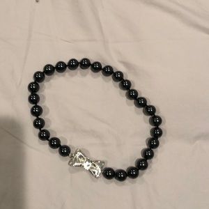 Kate Spade grey pearl bow necklace